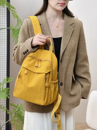 Schlichter Mini-Rucksack im japanischen Stil aus Nylon, wasserabweisend