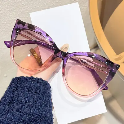 Gradient Cat-Eye Sunglasses, Retro Oversized Frame - 1
