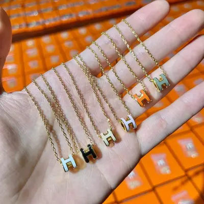 Aijia Mini H Letter Necklace 18K Gold Plated Enamel Collarbone Chain - 3