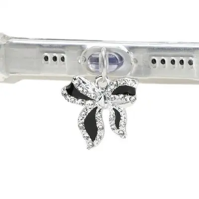 iPhone Type-C dust cap and headphone jack protector