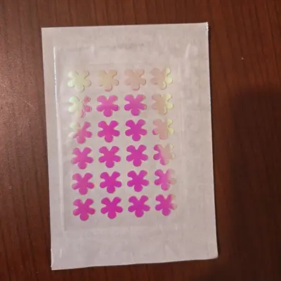 炫彩镭射水胶体痘痘贴隐形遮瑕防痘印爱心花朵痘痘贴工厂批发货源 - 6