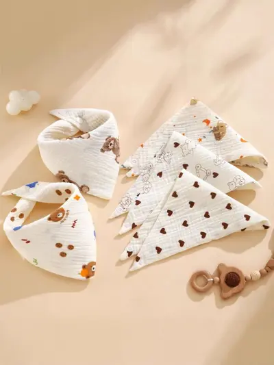 Cross-border baby drool towel type A four-layer crepe cartoon snap feeding bib baby triangle towel newborn feeding bib