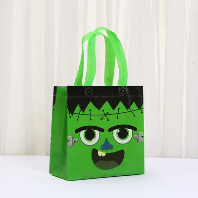 Halloween Cartoon Print Non-Woven Gift Bag - 7