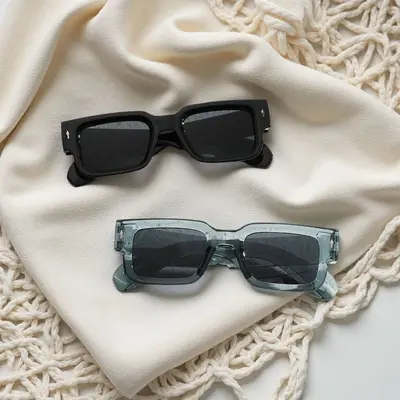 Unisex Arrow Stud Sunglasses with UV400 Protection - 5