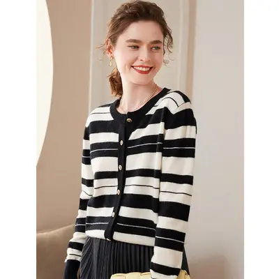 Women's Striped Cashmere-Style Round Neck Knit Sweater