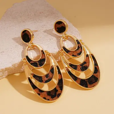 Leopard print earrings with faux horsehair, multi-layer design - 3