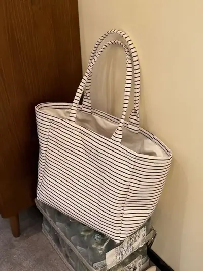 Korean Style Striped Canvas Women's Tote Bag, Large Capacity, Model A35 - 3