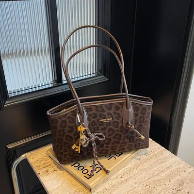 Leopar Desenli Büyük Hacimli Tote Çanta, Kadın Koltuk Altı Omuz Çantası - 9