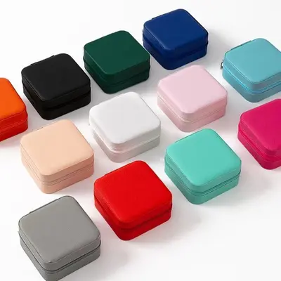 Tragbare einfache mini quadratische Schmuckschatulle Ringbox Armband Halskette Ohrringe Aufbewahrungsbox elegante hochwertige Schmuckschatulle