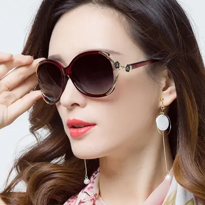 Polarized Women's Sunglasses for Round Faces, Large Frame, UV400 - 3
