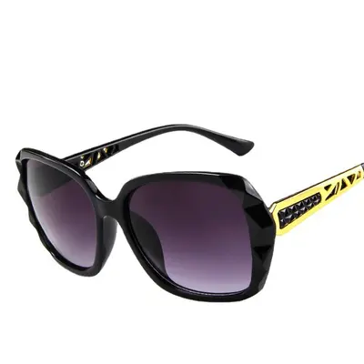 Women's Oversized Retro Sunglasses with UV Protection - 6