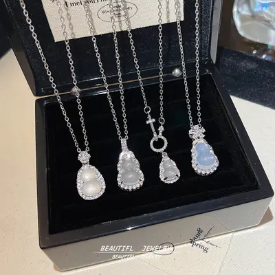 White chalcedony small gourd titanium necklace, Chinese style, collarbone chain