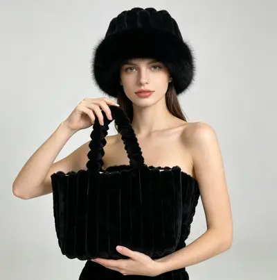 Peluş Kadın Omuz Çantası Puf Şapkalı Sonbahar Kış El Çantası - 7