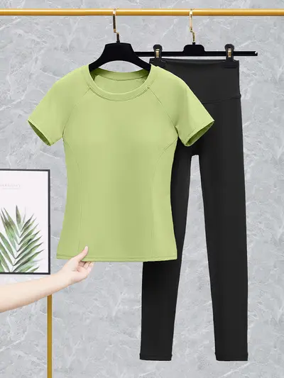 Backless Women's Yoga Set for Spring and Summer Fitness - 3