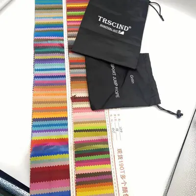 Siyah 420D Oxford kumaş büzgülü çanta özelleştirilebilir LOGO dış mekan toz geçirmez saklama çantası polyester büzgülü çanta toptan