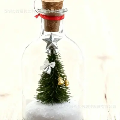 Weihnachtsbaum-Flaschenpost mit Weihnachts-Sprachaufnahme als Geschenk