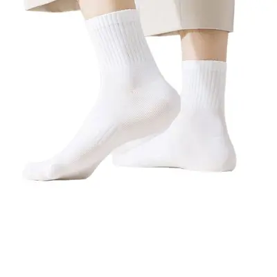 Baumwollsocken für Frühling und Herbst, unisex, vier Jahreszeiten, mittlere bis kurze Sportschläuche, antibakteriell, atmungsaktiv, schweißabsorbierend, geruchshemmend, Basis-Baumwollsocken.