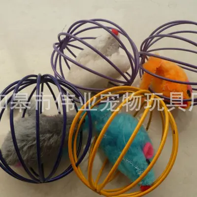 Katzenspielzeug-Set mit Plastikbällen und Kauspielzeug