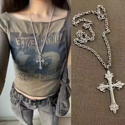 Y2K yıldız kolye, gümüş çapraz tasarımı - 3