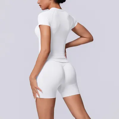 Seamless Solid Color Breathable Women's Short-Sleeve Shorts Set - 8