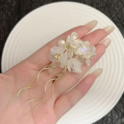 超仙温柔甜美花瓣流苏耳环法式复古轻奢高级优雅可爱度假风耳饰品 - 3