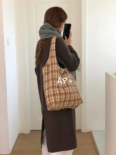 Ekose desenli kadın omuz çantası, Kore tarzı, kış modeli