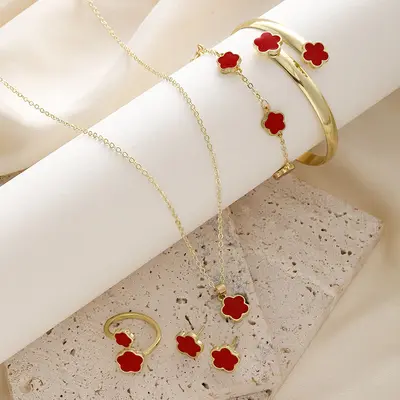 Beş Yapraklı Yonca Takı Seti, Kolye Küpe Yüzük Bilezik - 8