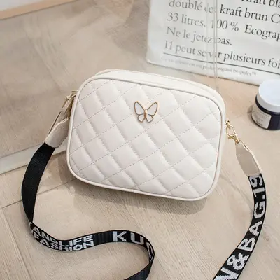 Women's Embroidered Diamond Quilted Shoulder Bag - 5