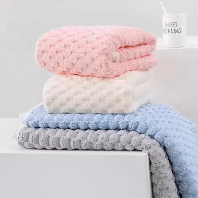 Toptan sınır ötesi saf polyester bulut desenli havlu banyo havlusu seti kalınlaştırılmış yumuşak emici sarma ev tipi banyo havlusu