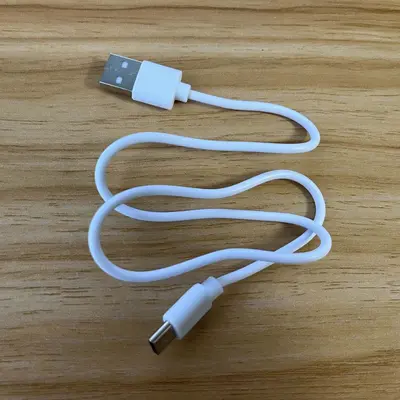 Fabrika kaynaklı Tip-c şarj kablosu Bluetooth kulaklık küçük fan dolgu ışığı dijital drama kablosu USB makine kablosu