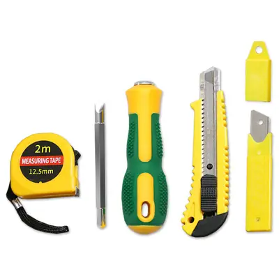Heimwerkzeug-Set 5-teilig mit Stahlmaßstab und Schraubendrehern