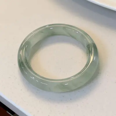 Jade-ähnliches Armband, 12mm breit, chinesischer Stil