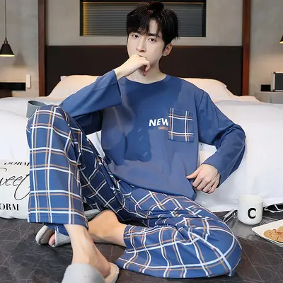 Men's Minimalist Long-Sleeve Round-Neck Pajama Set - 11