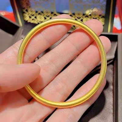 Chinese Style Antique Plain Circle Bangle for Women