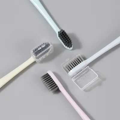 Muji aynı stil 4'lü paket yetişkin Japon tarzı düz renkli diş fırçası, koruyucu kapaklı, küçük başlı, orta yumuşak kıllı