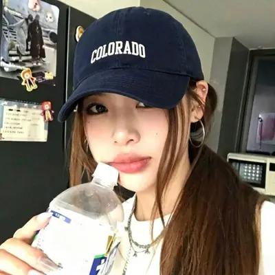 2026 New Style Casual Embroidered Wide Brim Baseball Cap Large Head Unisex Student Bestseller Sun Protection Versatile Duck Bill Cap Hat