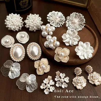 Perlen-Blüten-Ohrringe Vintage-Design extravagantem Brautschmuck