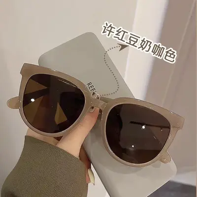 Women's Sunglasses, Brown Tinted Lenses, UV Protection, 2026 Model
