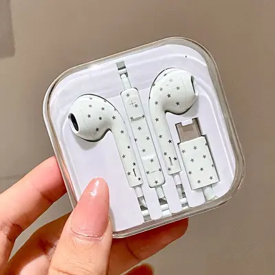Retro In-Ear-Kopfhörer mit Kabel, Type-C und Mikrofon, Punkt- und Sternmuster