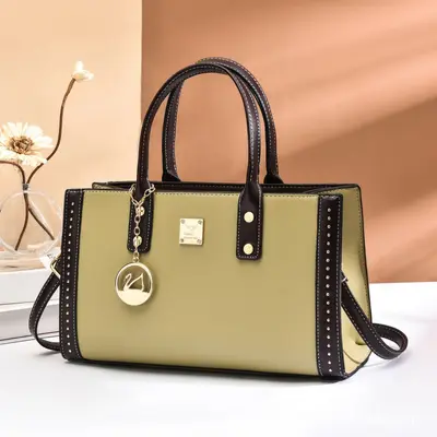 Large Capacity Women's Crossbody Shoulder Bag for Daily and Commuting - 10