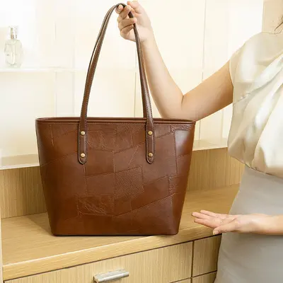 Large Capacity Checkerboard Tote Bag, 2-Piece Mother-and-Child Set - 11