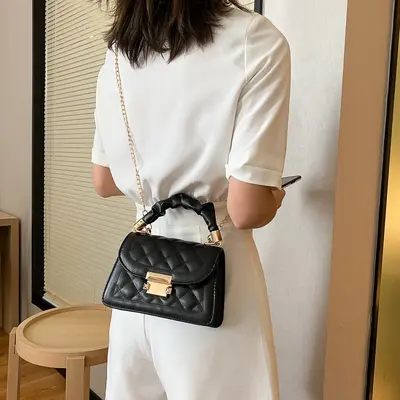 Women's Chain Crossbody Bag, Small Square Design, Korean Style - 4