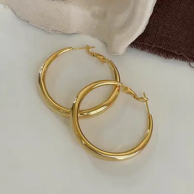Hochwertige Metall-Ring-Ohrclips ohne Piercing für Frauen