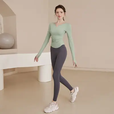 瑜伽服女2026春秋季新款运动健身跑步普拉提训练服瑜伽上衣批发 - 12
