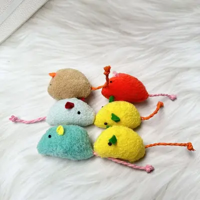 Plush Mouse Toy Set with Feather, Chew-Resistant Cat Toy - 4