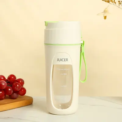 Portable electric fruit juicer with USB rechargeable battery - 9