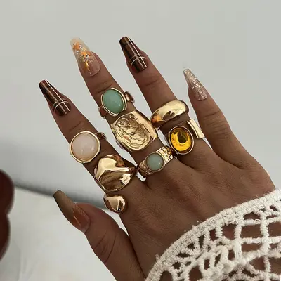Hanzhishang Grenzüberschreitender Bestseller europäisch-amerikanischer Vintage-Boho-Stil stapelbarer Fingerschmuck Nischen-Design-Ring-Set für Damen - 7