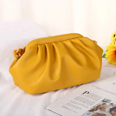 Women's Solid Color Clip Bag Resin Chain Pleated Cloud Design - 4