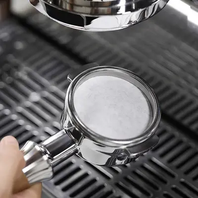 Single-use coffee filter paper, size 51, for Moka pot and French press