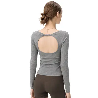 Women's sports long sleeve top with chest pad, pilates fit - 4